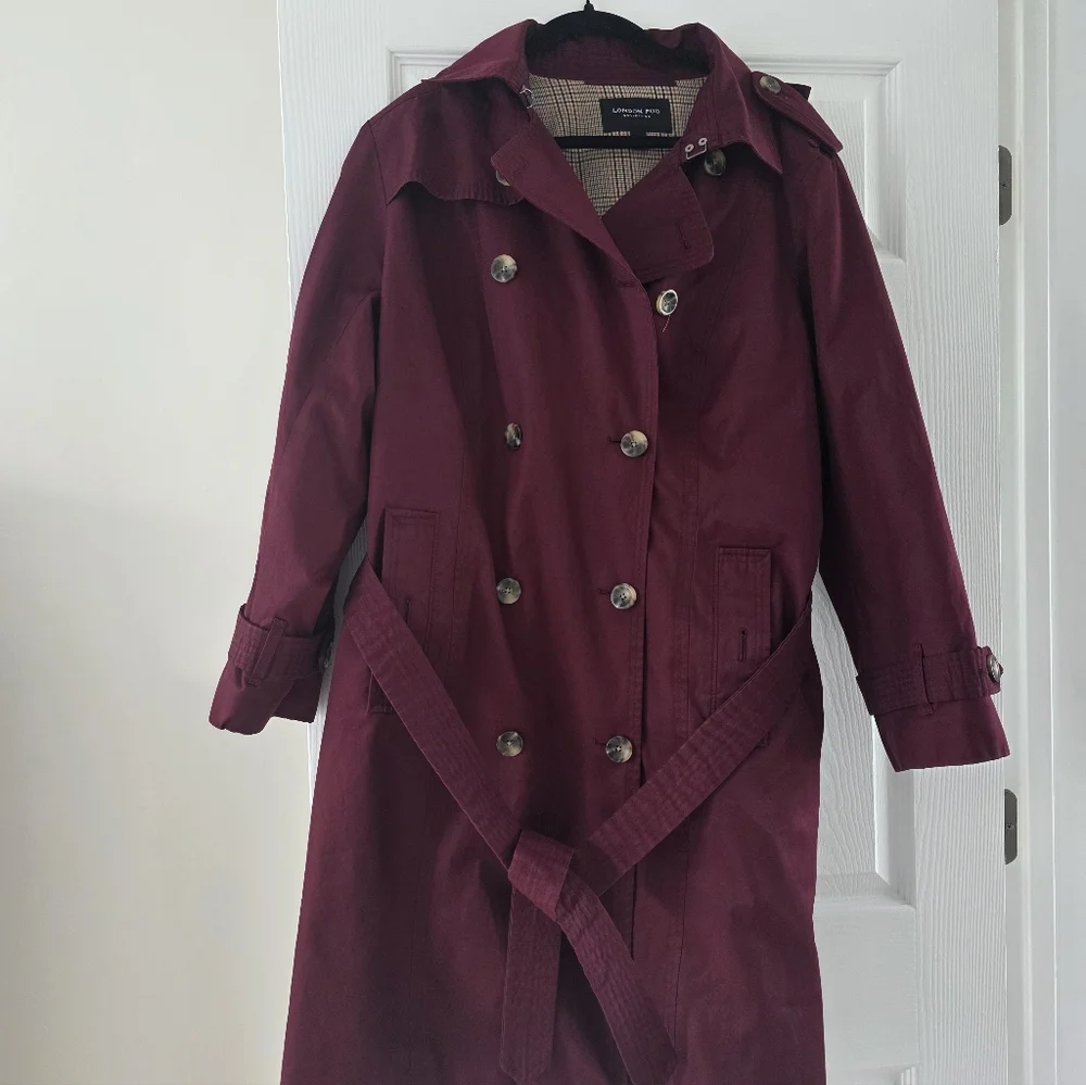 Women's Burgundy Trench Coat - Picture 3 of 6